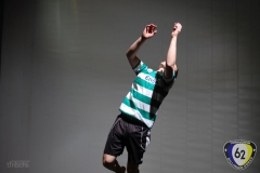 2012-02-01-20-57-14_training-doppelminitrampolin