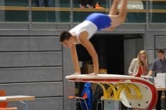 2011-10-07-19-33-01_3te-gauliga-in-dillingen-turnen