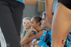 2011-10-08-14-57-32_3te-gauliga-in-dillingen-turnen-weibliche-turnerinnen