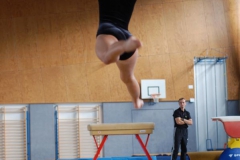 2011-10-08-15-45-44_3te-gauliga-in-dillingen-turnen-weibliche-turnerinnen
