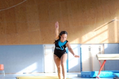 2011-10-08-15-49-22_3te-gauliga-in-dillingen-turnen-weibliche-turnerinnen