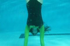 doris-unterwasserhandstand