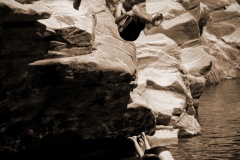 2011-08-10-13-00-09_klippenspringen-in-ponte-brolla_allinone
